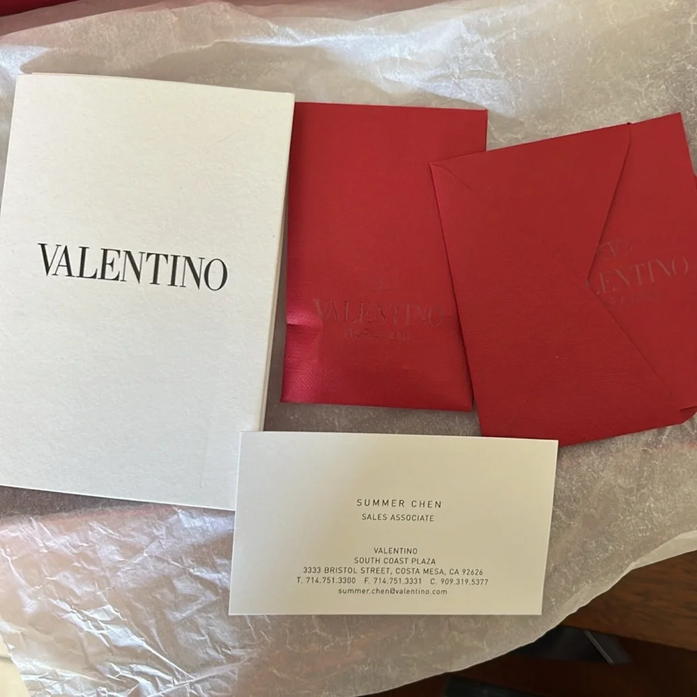 AUTHENTIC VALENTINO ROCKSTUD FLATS - Picture 6 of 8